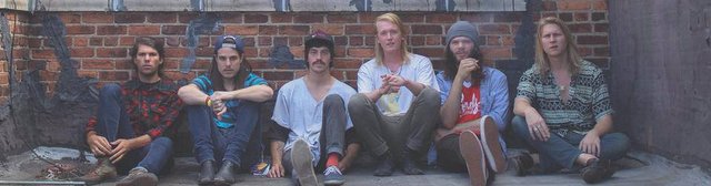 Sol Cat (Nashville) with Young Colt