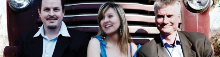 Kelly Thomas & the Fabulous Pickups w/ Sleepin Dogs